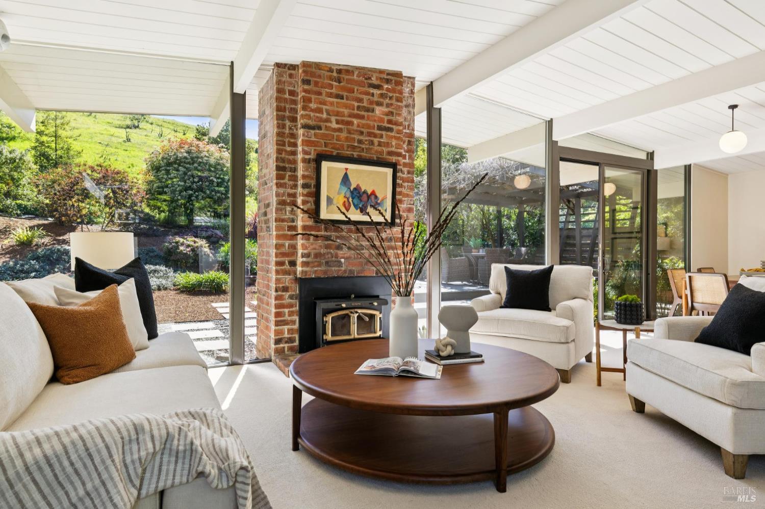 861 Del Ganado Road San Rafael, CA 94903 - Photo 18 of 56