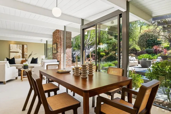 $1,900,000 | 861 Del Ganado Road, San Rafael, CA 94903