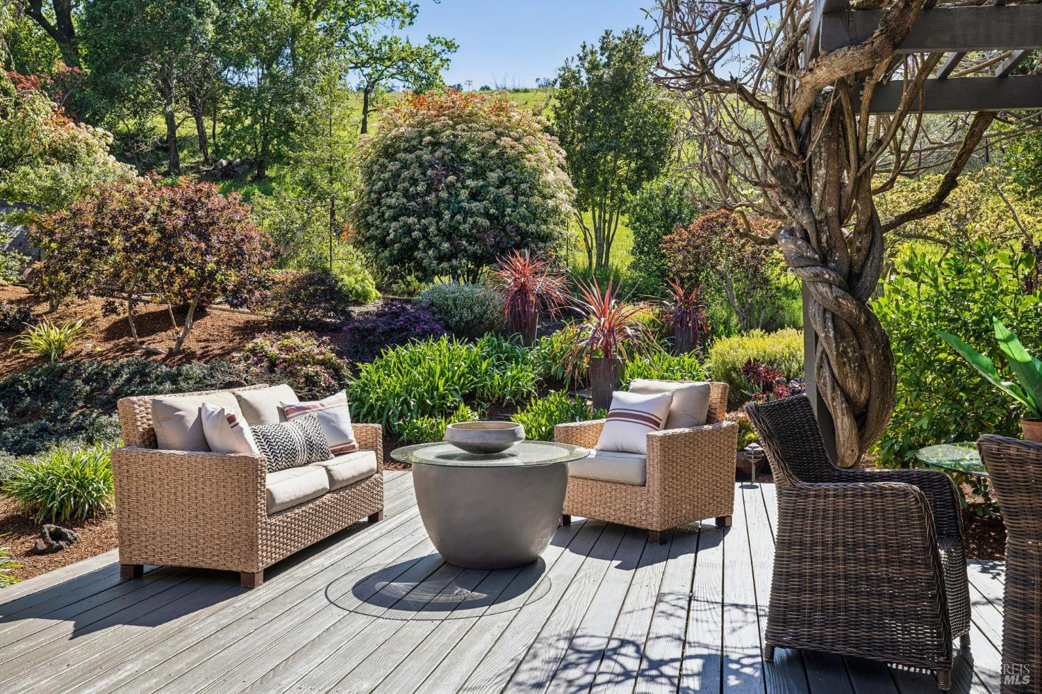 861 Del Ganado Road San Rafael, CA 94903 - Photo 21 of 56