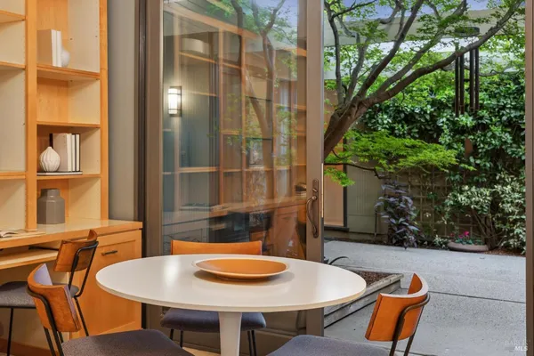 $1,900,000 | 861 Del Ganado Road, San Rafael, CA 94903