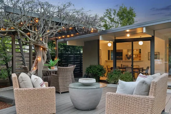 $1,900,000 | 861 Del Ganado Road, San Rafael, CA 94903