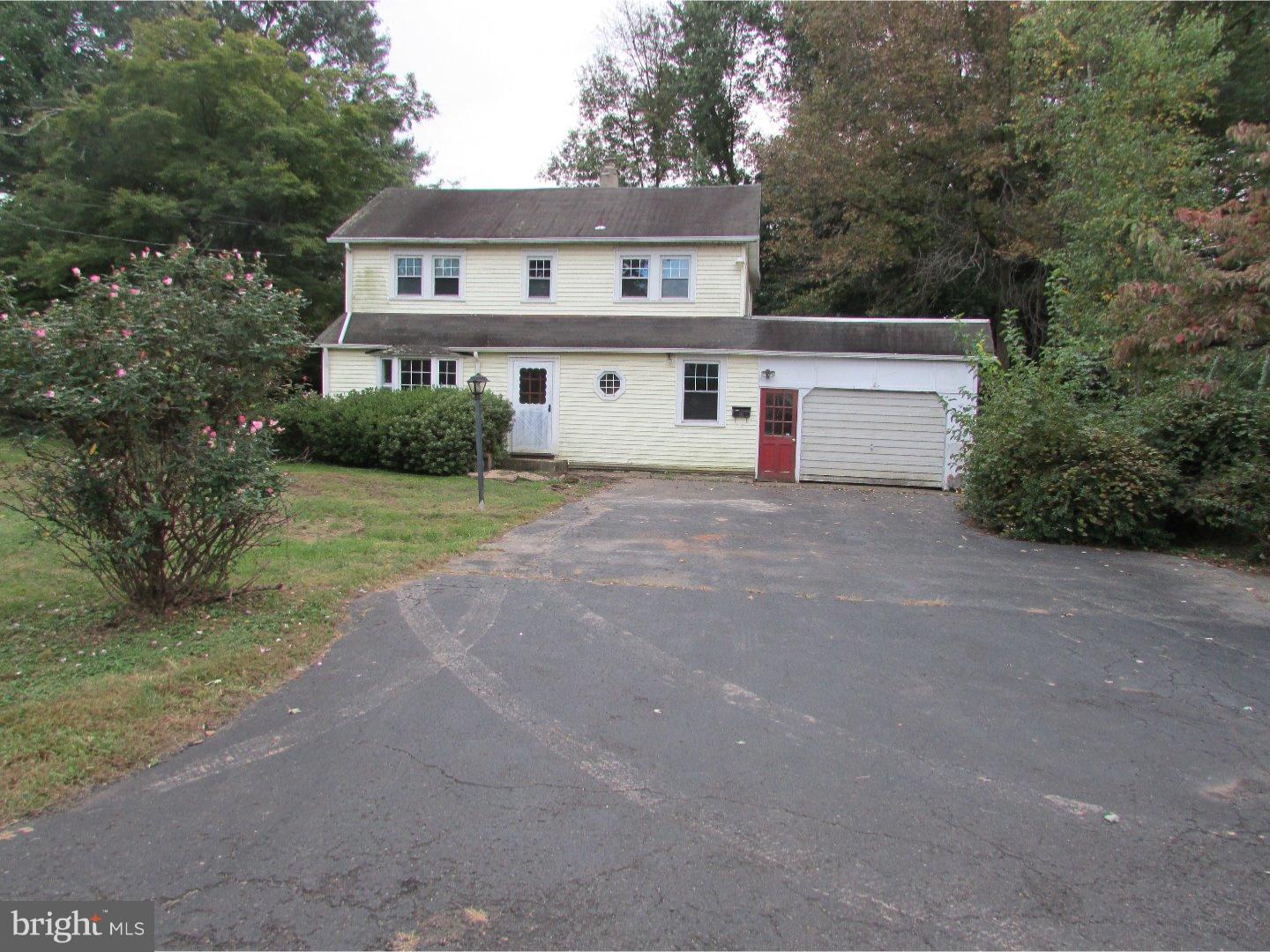 866 Ivyland Road Warminster, PA 18974 - Photo 1 of 20 Exterior Front