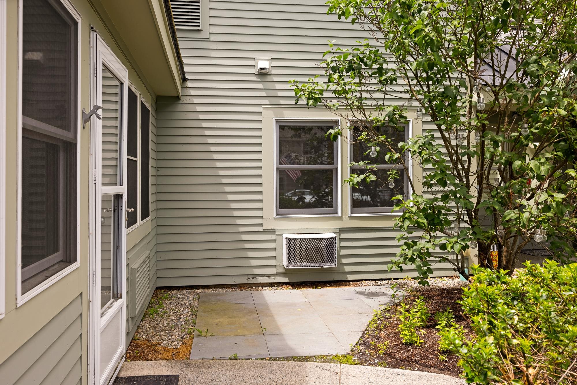 53 Lyme Road, Unit 10 Hanover, NH 03755 - Photo 28 of 32