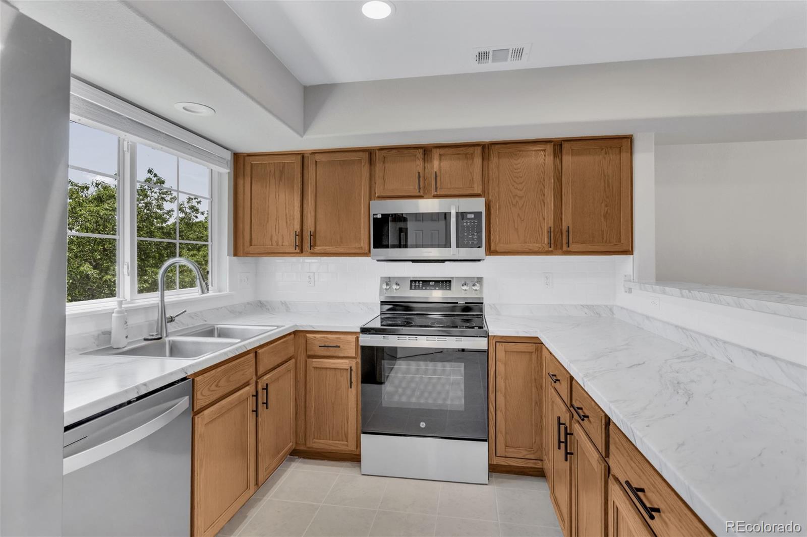 8199 Welby Road, Unit 3302 Denver, CO 80229 - Photo 7 of 22