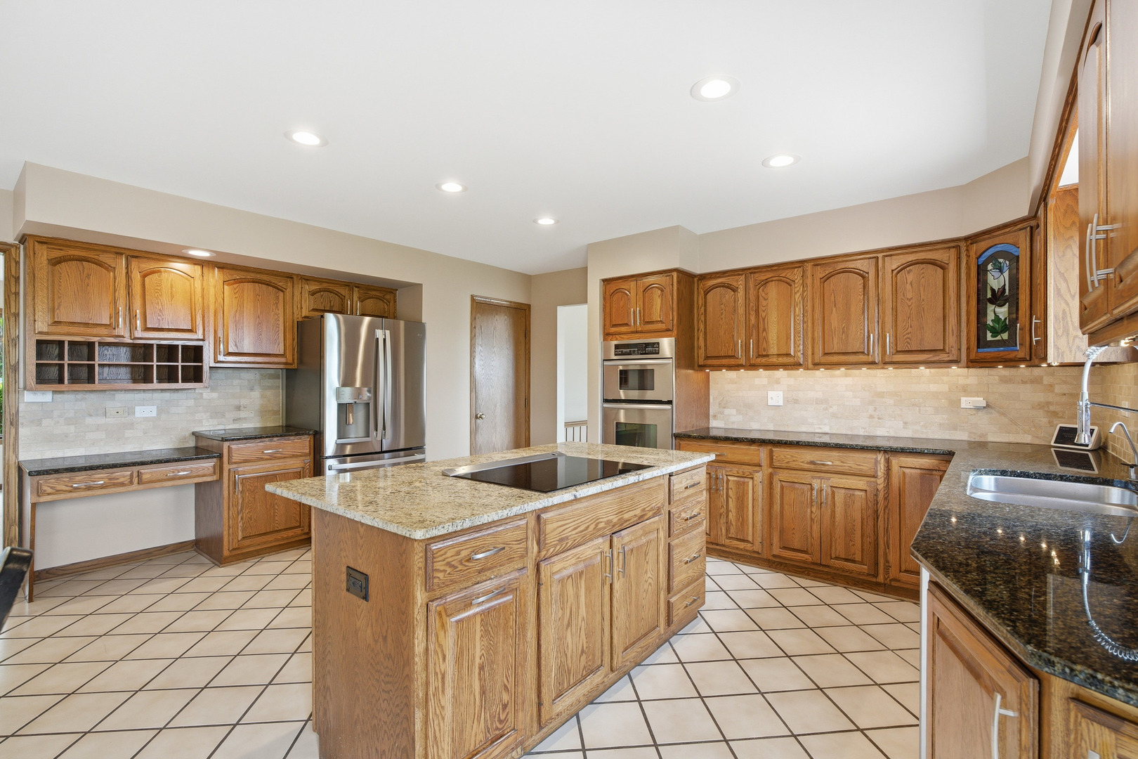 2208 Shetland Road Inverness, IL 60010 - Photo 12 of 48