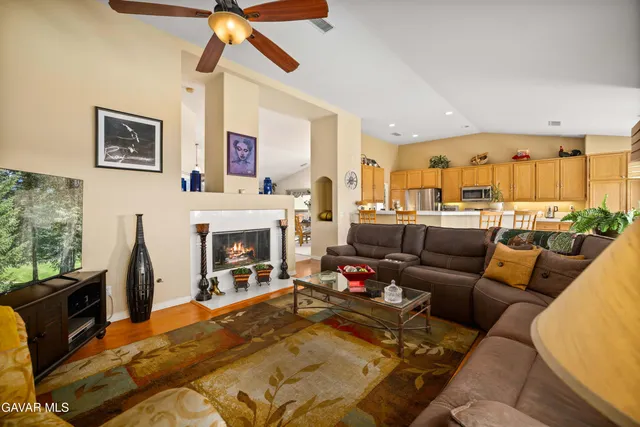 $565,000 | 42344 Camden Way, Lancaster, CA 93536