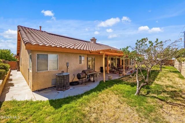 $565,000 | 42344 Camden Way, Lancaster, CA 93536
