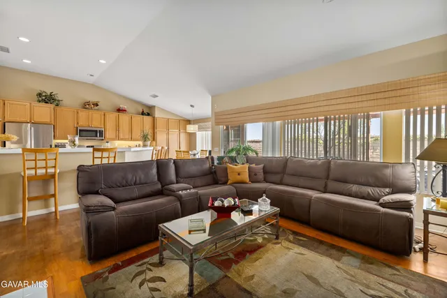 $565,000 | 42344 Camden Way, Lancaster, CA 93536