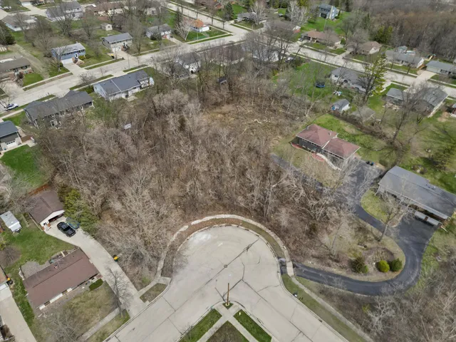 $85,000 | 2149 Briar Drive, Unit 300, West Bend, WI 53090