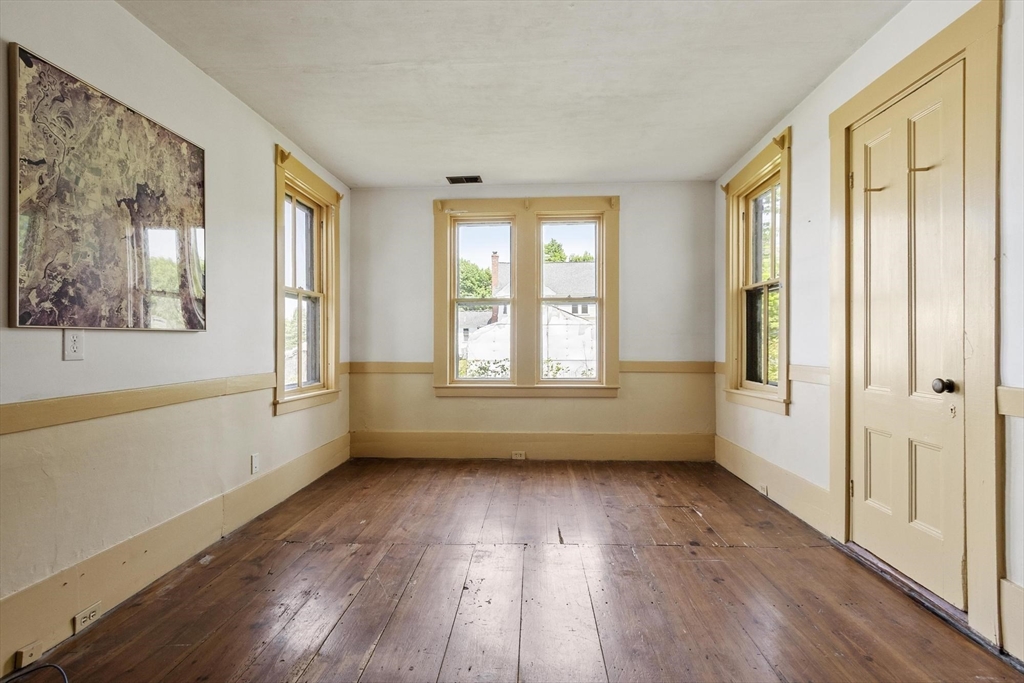 222 Still River Road Harvard, MA 01451 - Photo 6 of 40