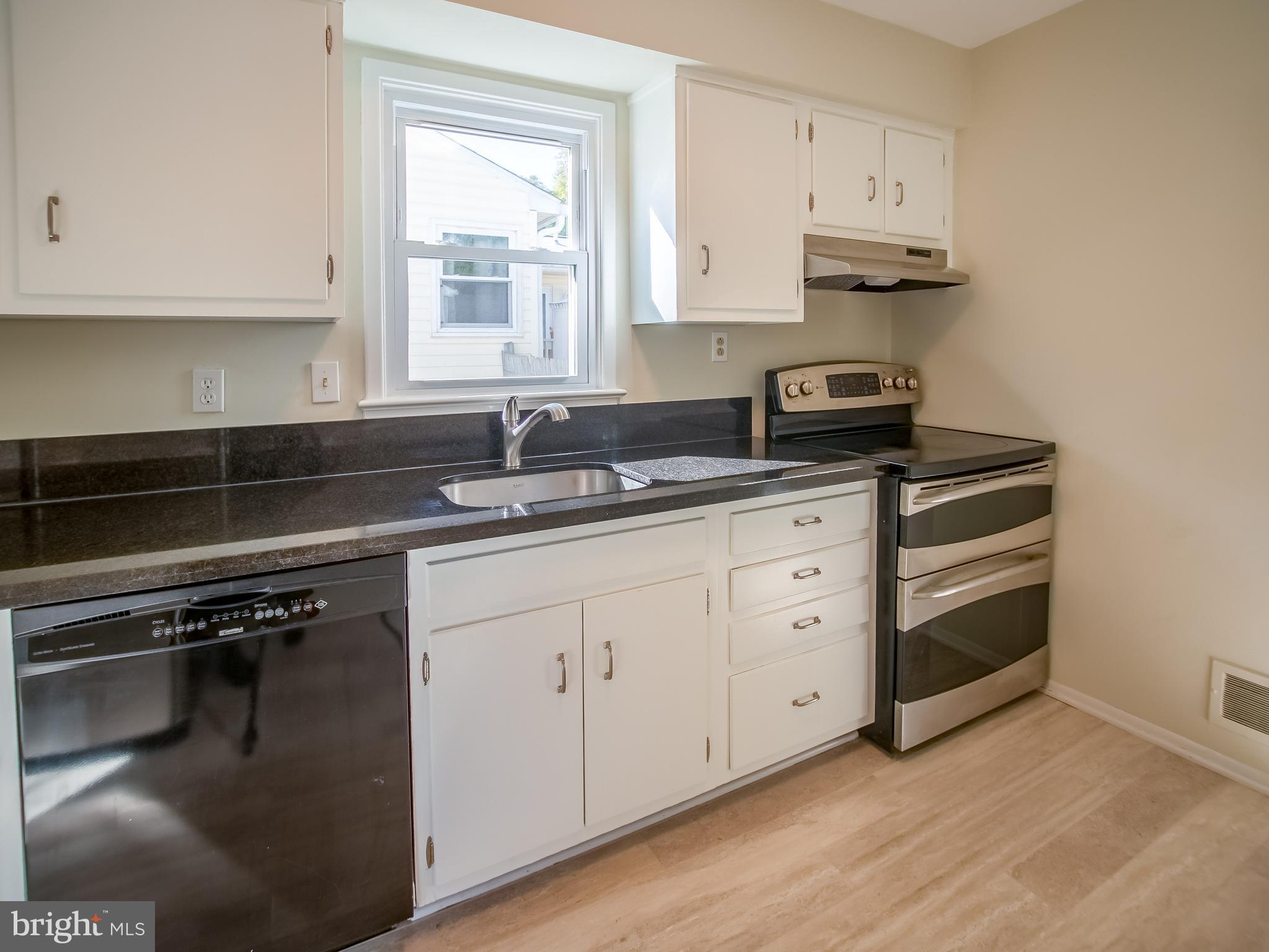 1028 Gilbert Road Rockville, MD 20851 - Photo 8 of 26 Kitchen