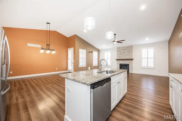 $479,000 | 624 Briar Meadow Court, Troy, IL 62294