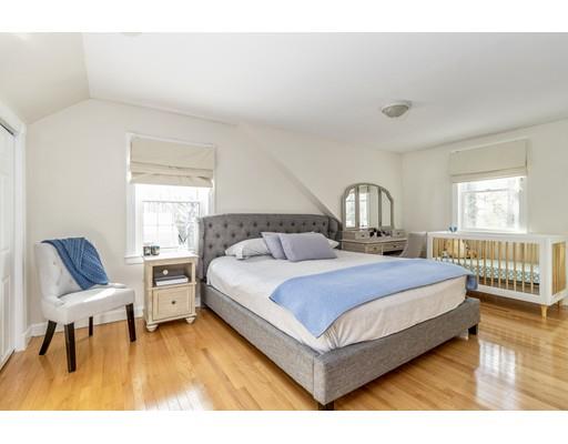 45 Hickory Cliff Road Newton, MA 02464 - Photo 14 of 22 Gallery Image 14