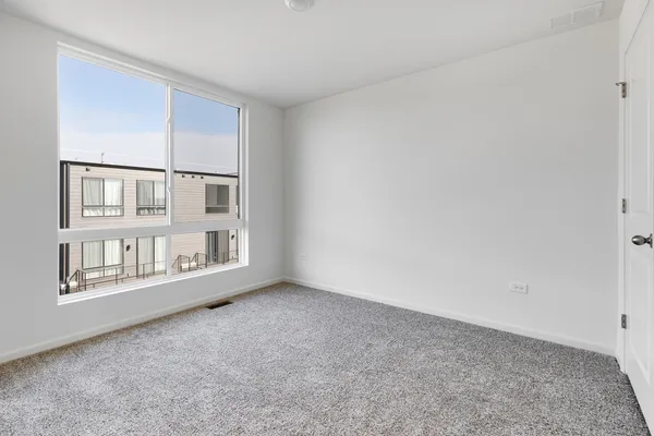 $3,200 | 1274 Catalina Court, Schaumburg, IL 60173