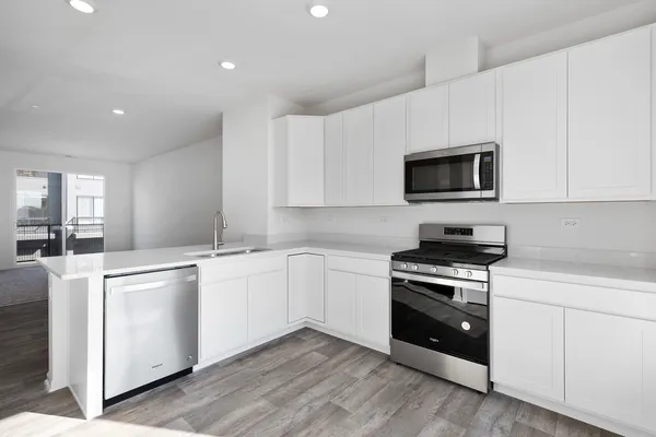 $3,200 | 1274 Catalina Court, Schaumburg, IL 60173