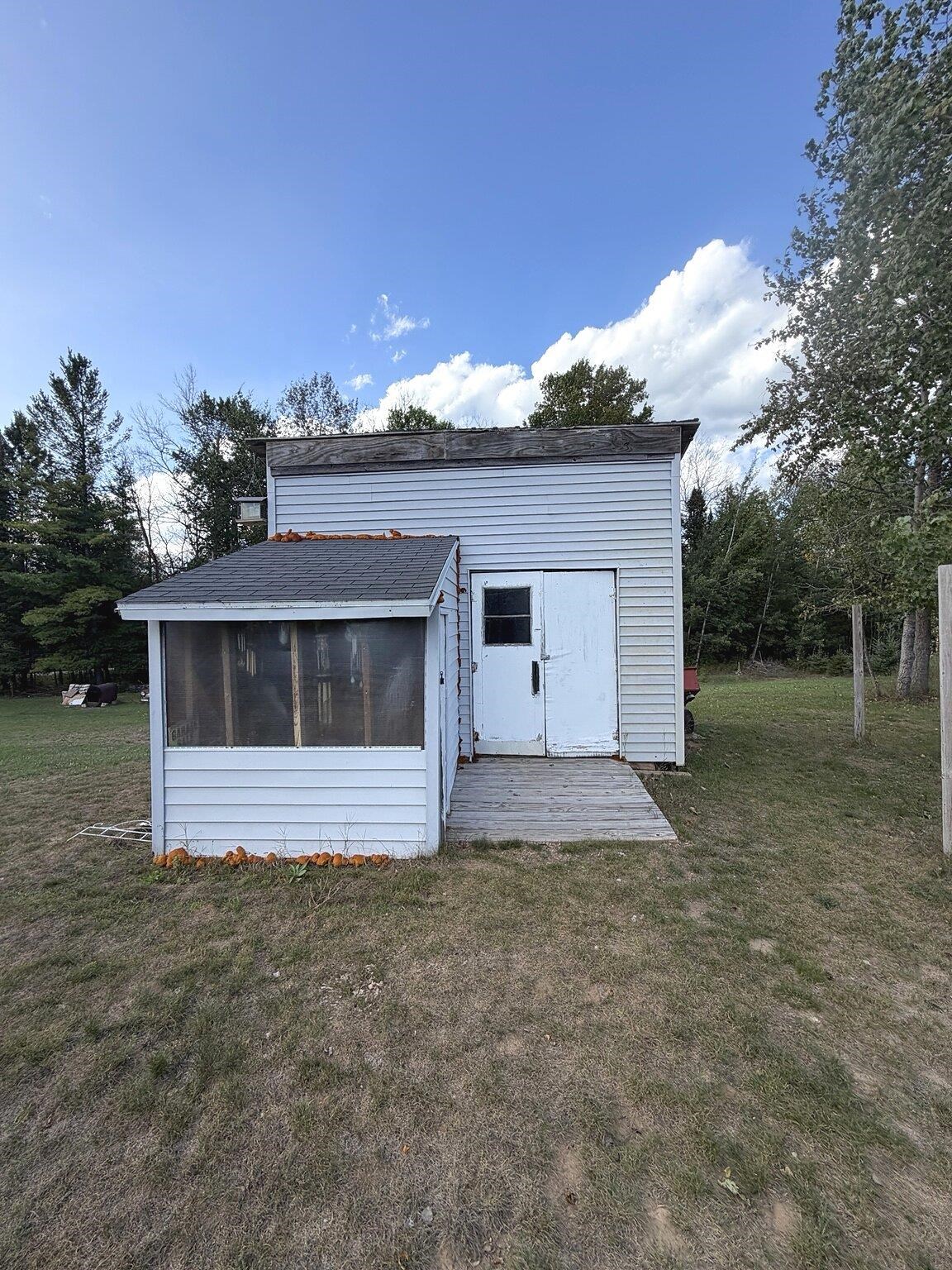 191 North Menza Road Daggett, MI 49821 - Photo 10 of 39 Gallery Image 10
