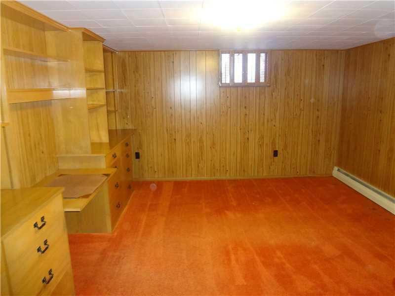 1105 East Windhaven Road Pittsburgh, PA 15205 - Photo 17 of 25 Den.