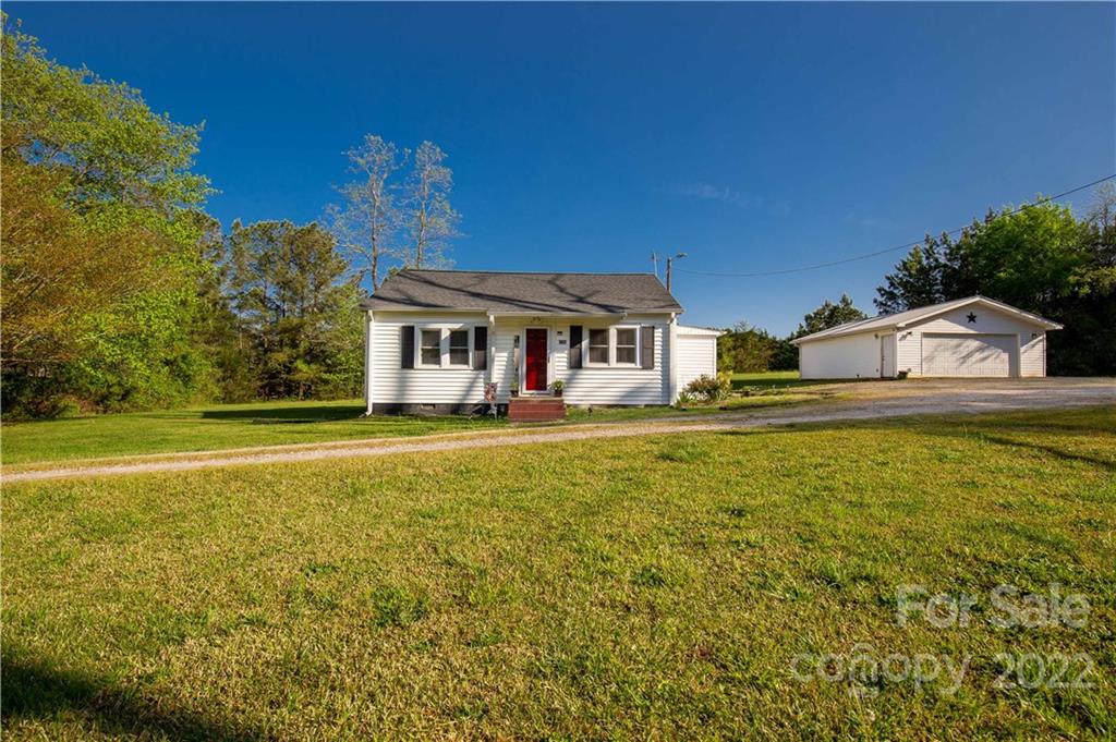 2785 Shiloh Unity Road Lancaster, SC 29720 - Photo 3 of 20 a front view of a house with swimming pool