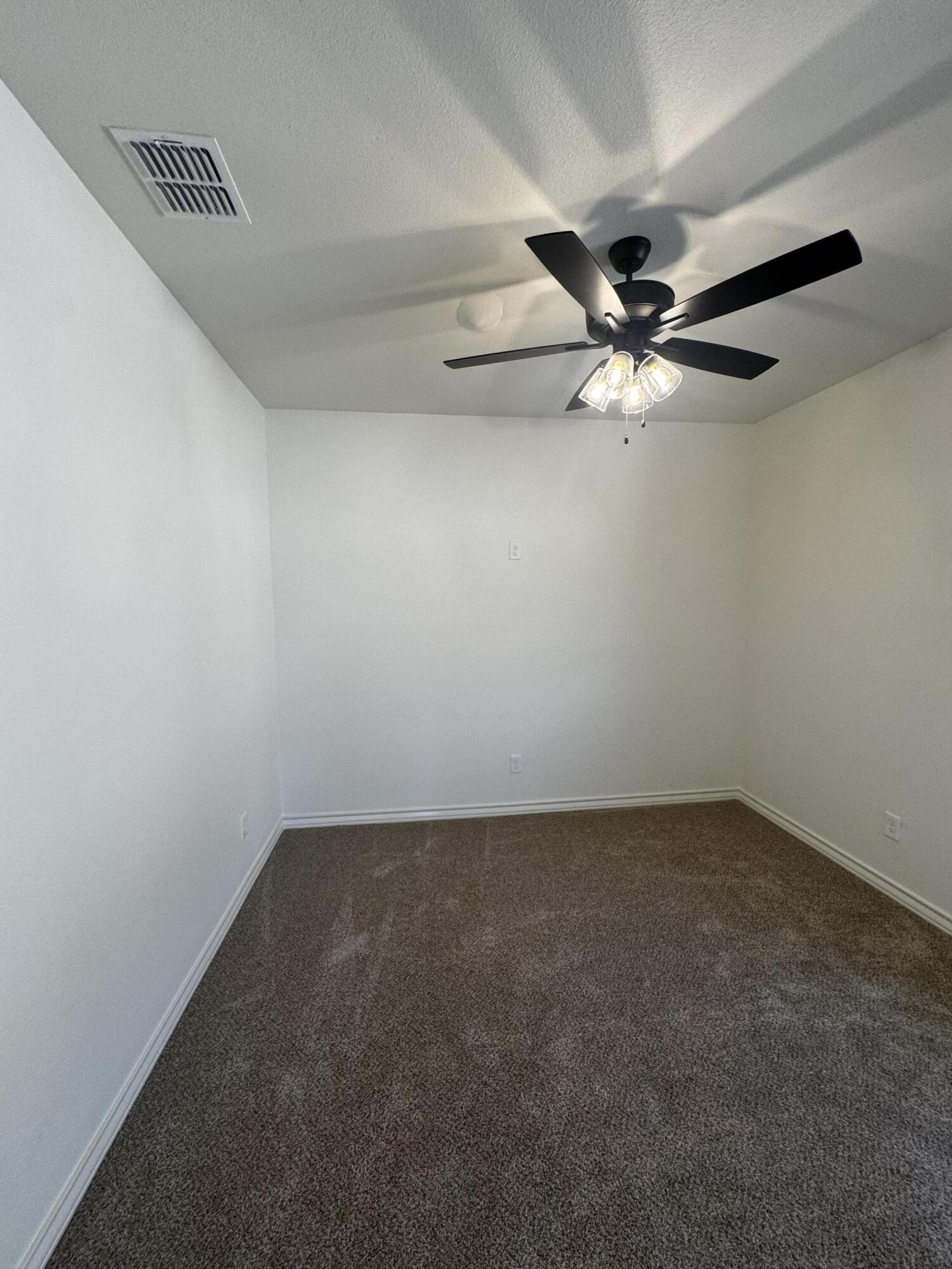6917 14th Street Lubbock, TX 79416 - Photo 14 of 25 IMG_3842