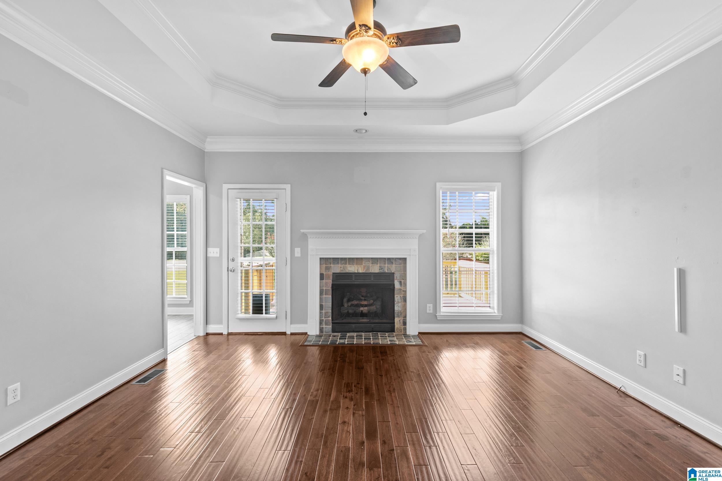 700 Ridgefield Circle Odenville, AL 35120 - Photo 4 of 31