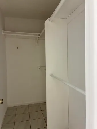 $77,500 | 574 Burgundy L, Unit 574, Delray Beach, FL 33484