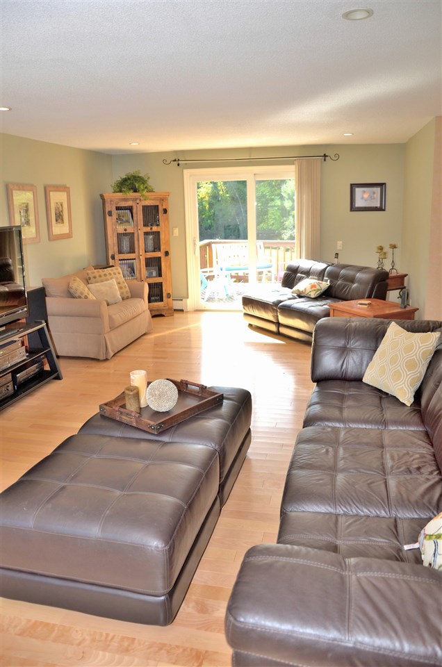 42 Tirrell Road Bedford, NH 03110 - Photo 10 of 28