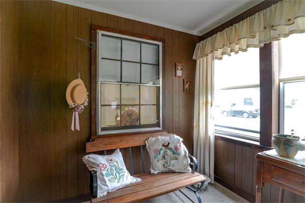 28 Audubon Road Framingham, MA 01701 - Photo 5 of 13 Gallery Image 5