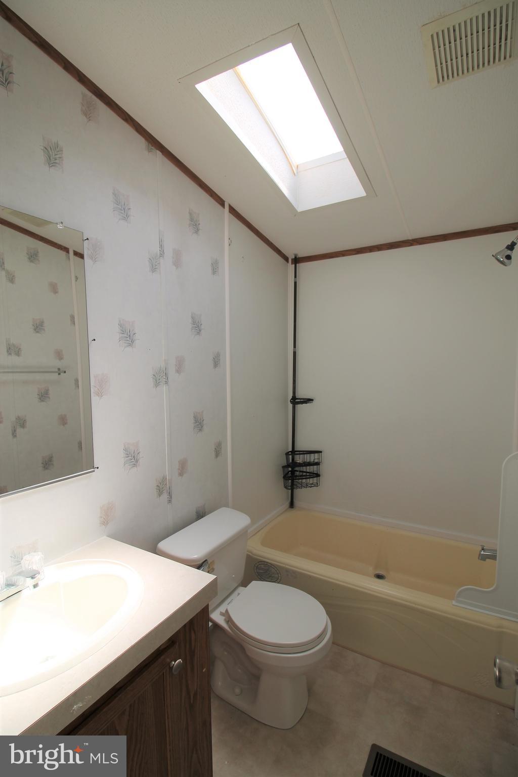 1965 Slagel Road Spring Grove, PA 17362 - Photo 10 of 21 Hall Full Bath