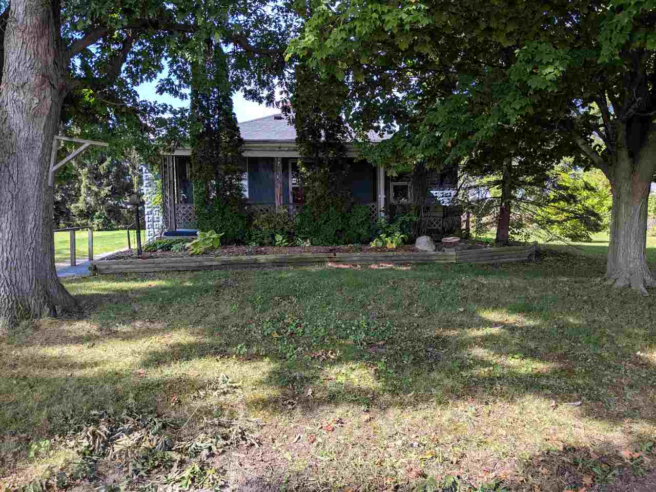 593 North Baldwin Road Owosso, MI 48867 - Photo 1 of 40 1867915.JPG