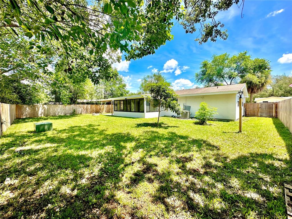 14598 Southwest 34th Terrace Road Ocala, FL 34473 - Photo 9 of 72 Gallery Image 9