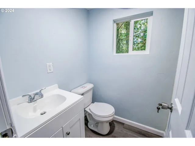 $229,000 | 96455 Blocks Shady Lane, Lakeside, OR 97449