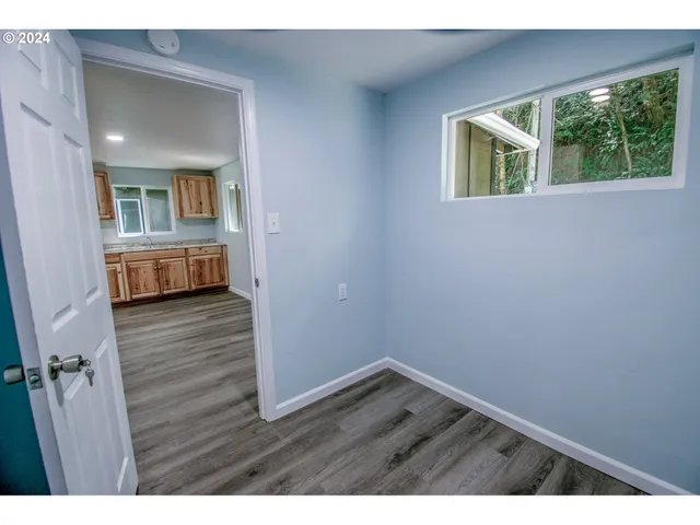 $229,000 | 96455 Blocks Shady Lane, Lakeside, OR 97449