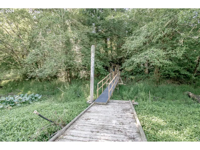 $229,000 | 96455 Blocks Shady Lane, Lakeside, OR 97449