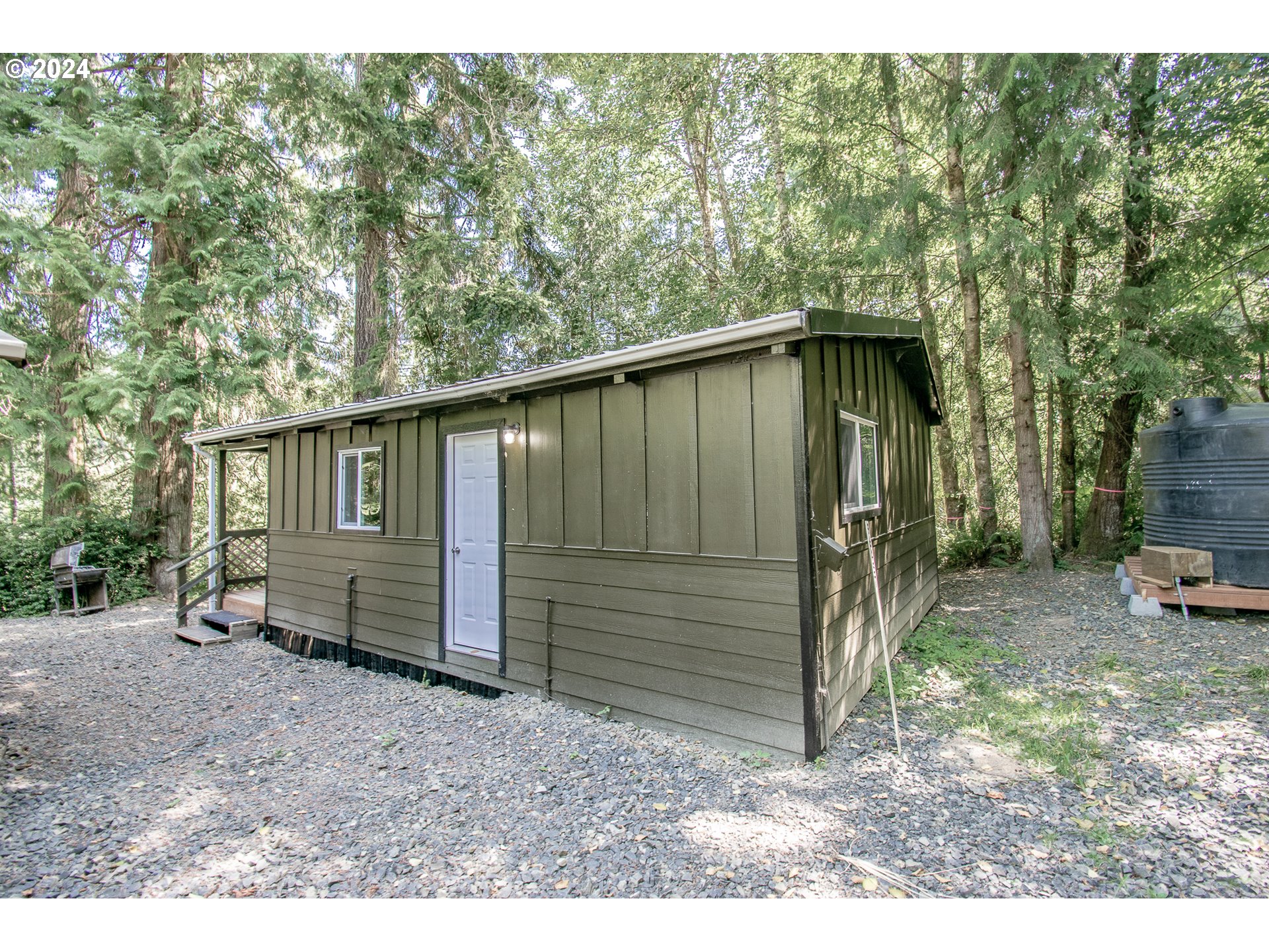 96455 Blocks Shady Lane Lakeside, OR 97449 - Photo 4 of 48