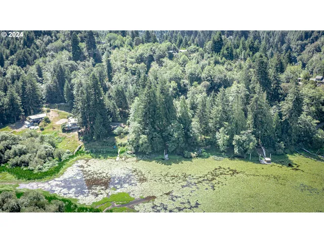 $229,000 | 96455 Blocks Shady Lane, Lakeside, OR 97449