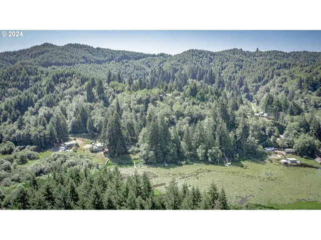 $229,000 | 96455 Blocks Shady Lane, Lakeside, OR 97449