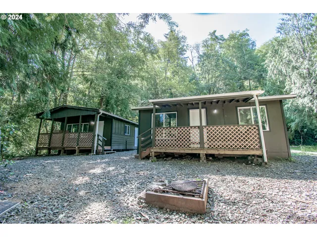 $229,000 | 96455 Blocks Shady Lane, Lakeside, OR 97449