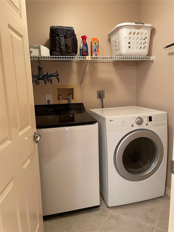 1801 East Lake Road South, Unit 8E Palm Harbor, FL 34685 - Photo 19 of 25