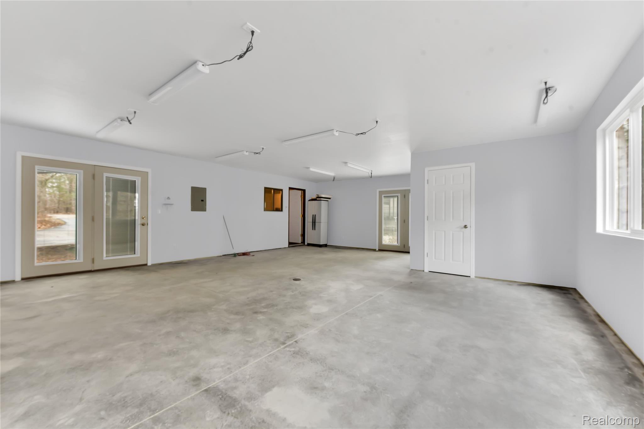 910 South Coats Road Oxford, MI 48371 - Photo 20 of 37 0910 S Coats - HD Drone photography-16.jpg