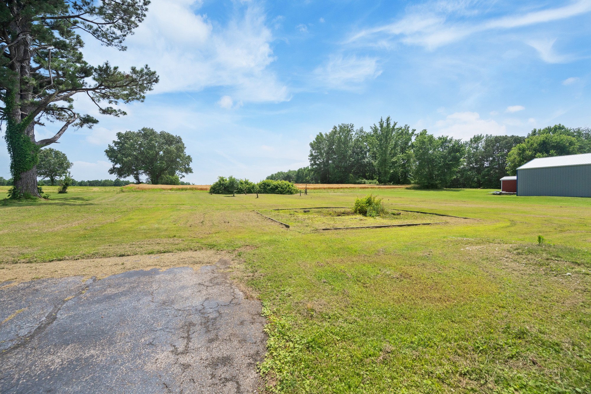 300 Buena Vista Road Huntingdon, TN 38344 - Photo 22 of 23