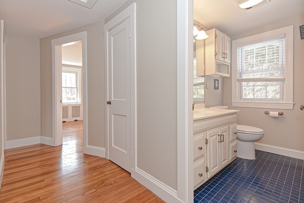 85 Moosehill Road Walpole, MA 02032 - Photo 31 of 42