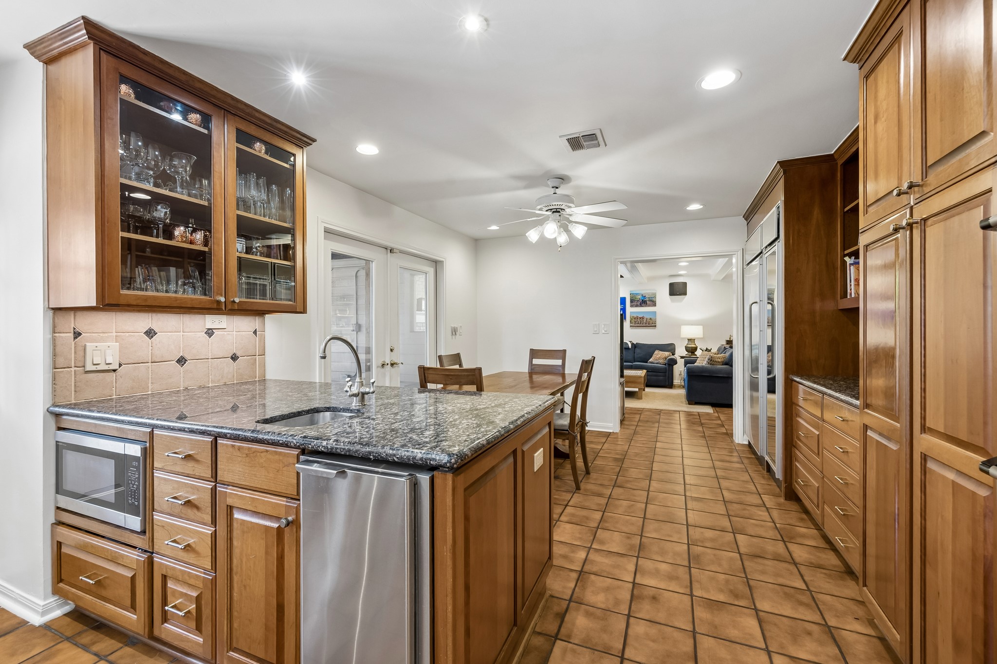 922 Old Lake Road Houston, TX 77057 - Photo 10 of 24