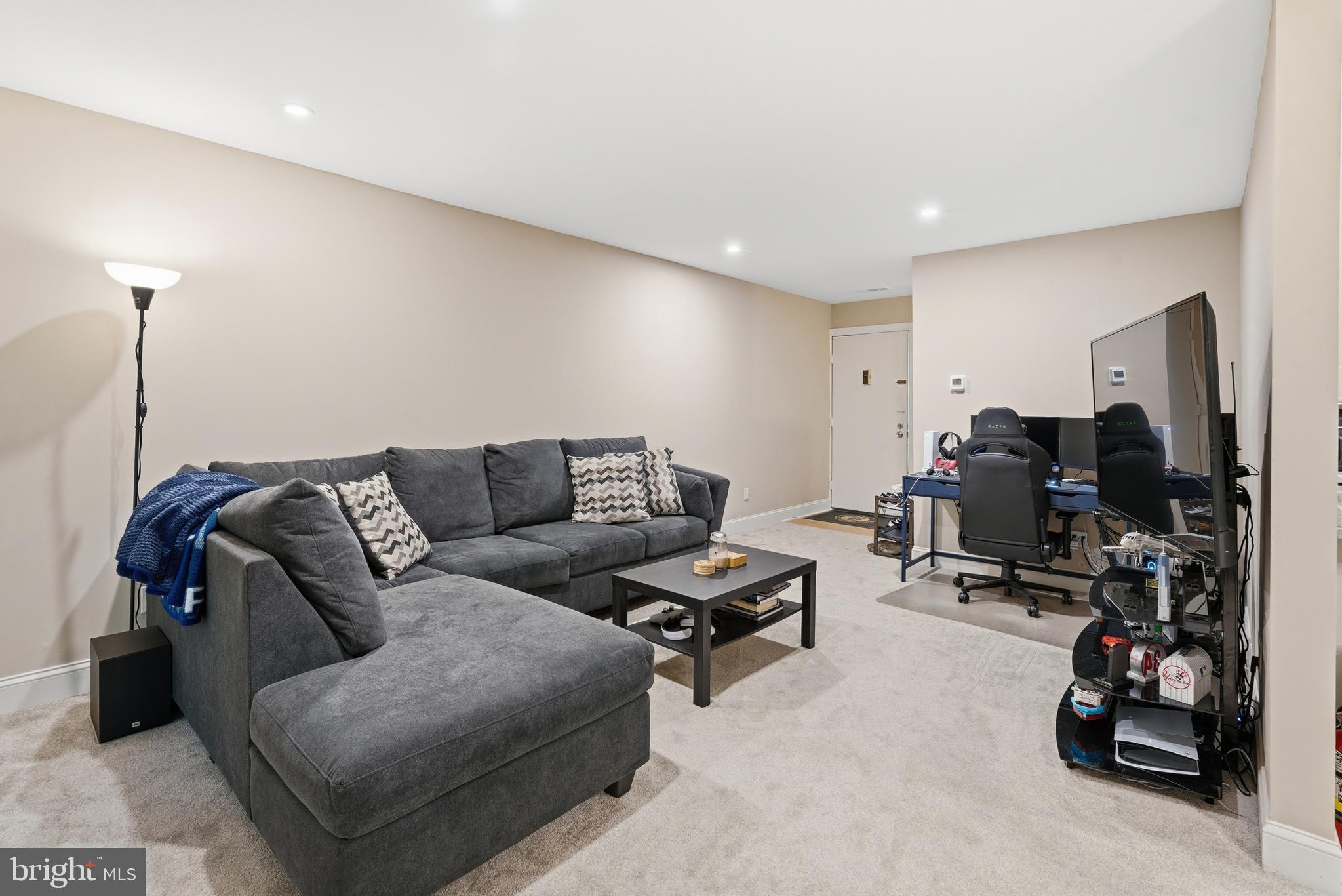 411 Stiles Avenue, Unit D10 Maple Shade, NJ 08052 - Photo 5 of 17