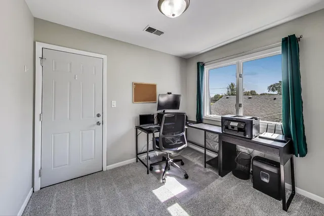 $399,000 | 3600 Owl Drive, Rolling Meadows, IL 60008