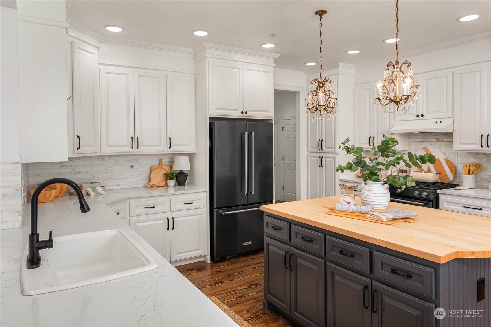 9027 Northeast 152nd Place Bothell, WA 98011 - Photo 14 of 38 Gallery Image 14