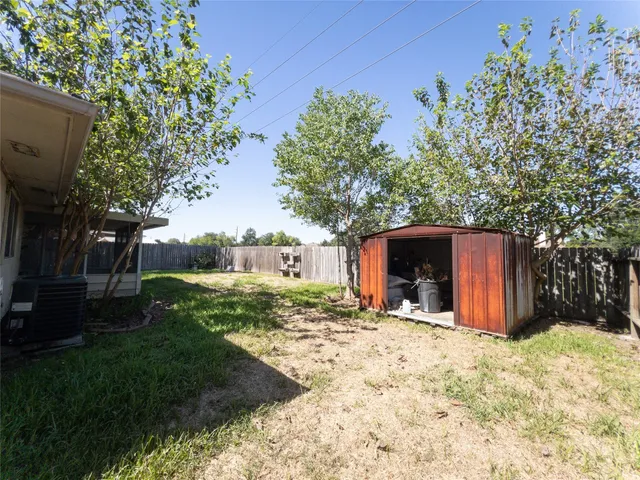 $269,000 | 2907 Helmsley Drive, Pearland, TX 77584