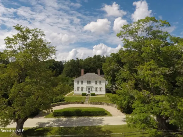 $4,995,000 | 764 East Hill Road, New Marlborough, MA 01259