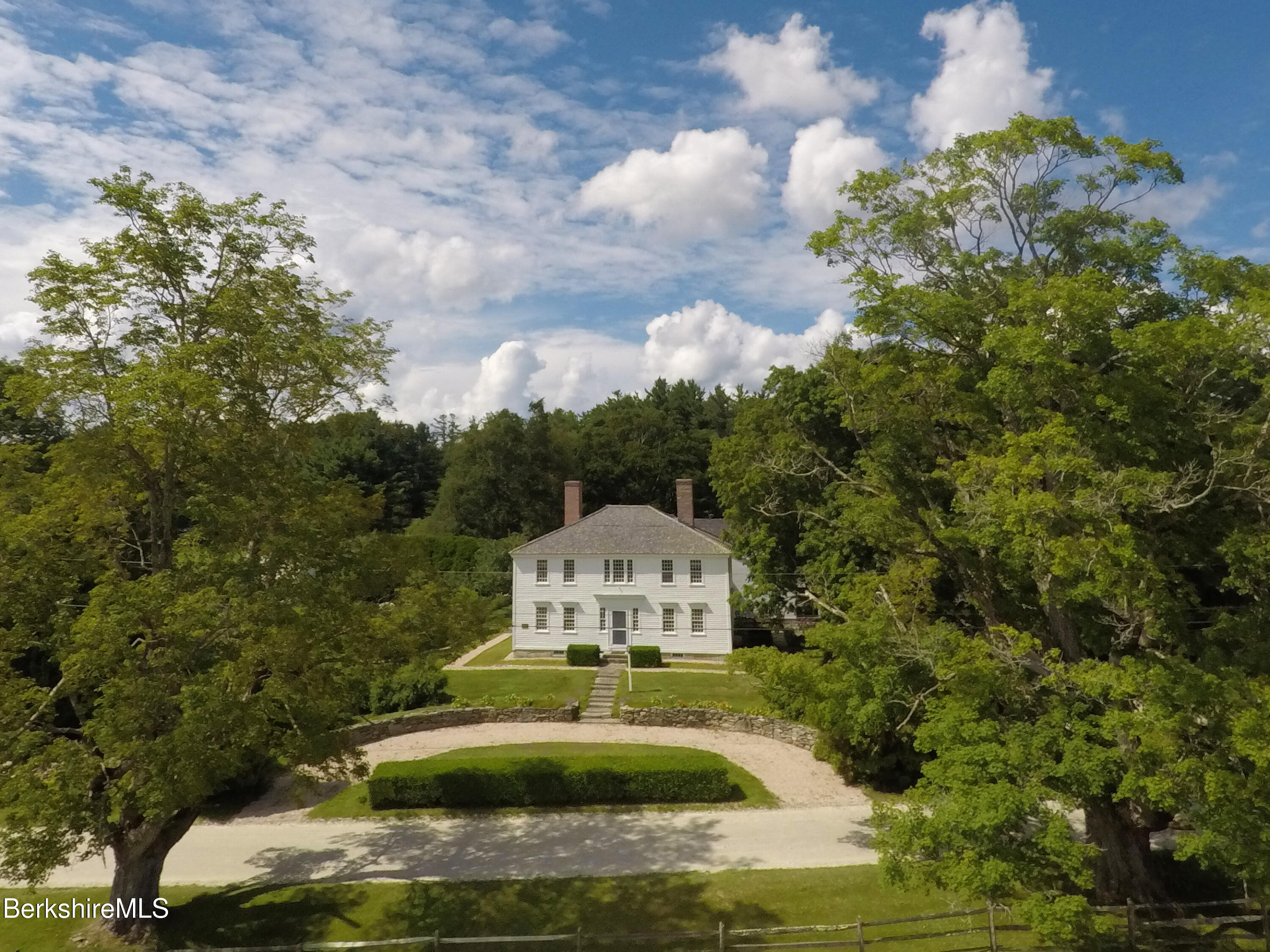 764 East Hill Road New Marlborough, MA 01259 - Photo 15 of 84 Georgian 1798 Farm House_WPSIR_LCF2229