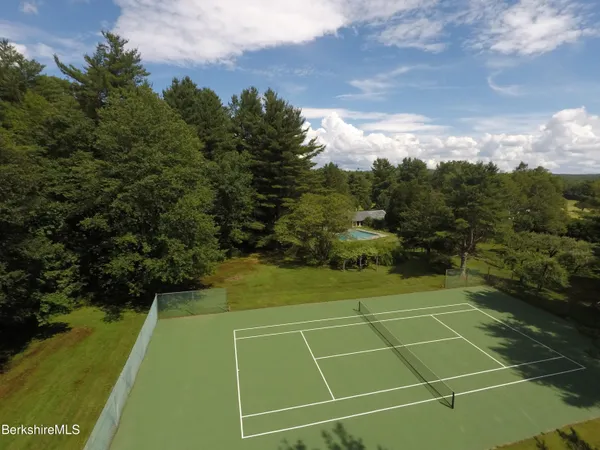 $4,995,000 | 764 East Hill Road, New Marlborough, MA 01259