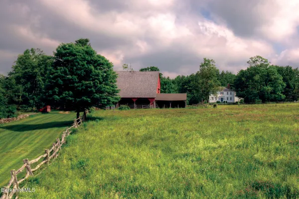 $4,995,000 | 764 East Hill Road, New Marlborough, MA 01259